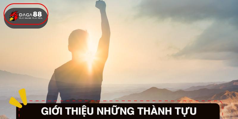 Các thành tựu nổi bật được giới thiệu trong phần tóm tắt